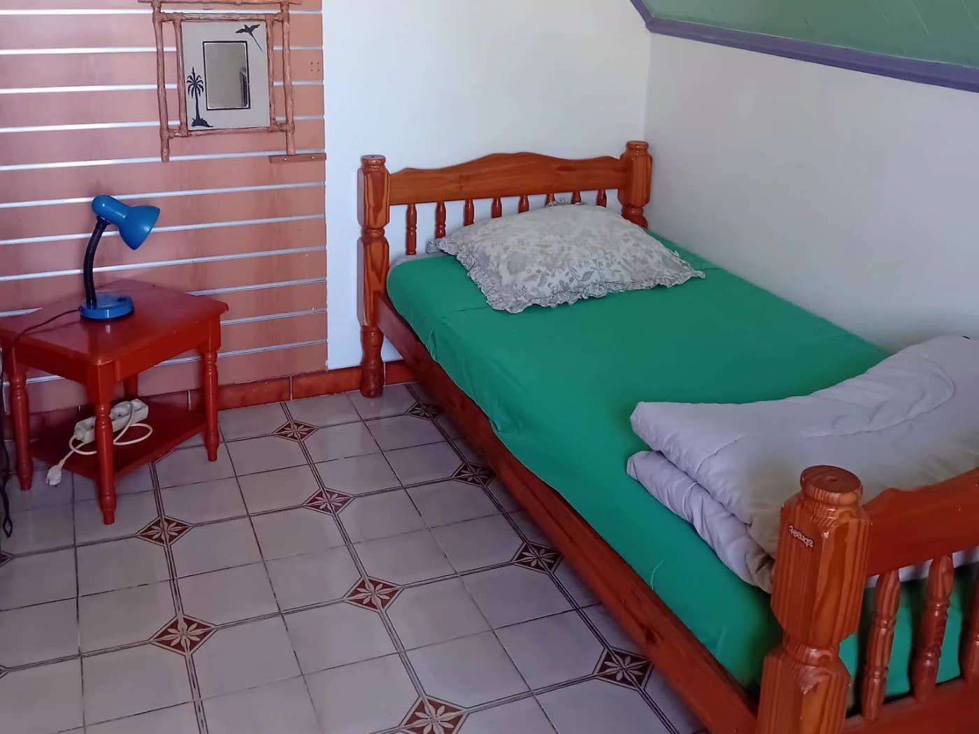 Chambre simple, Vue mer